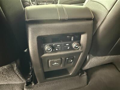 2018 Chevrolet Traverse Premier   - Photo 32 - Orange, CA 92868