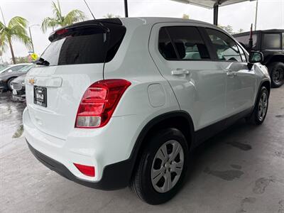 2017 Chevrolet Trax LS   - Photo 10 - Orange, CA 92868