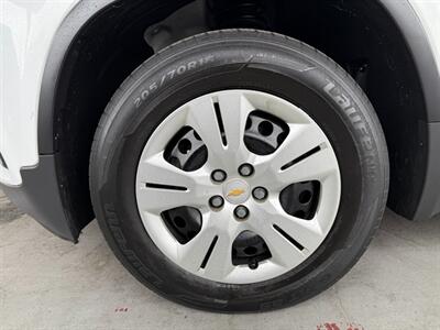 2017 Chevrolet Trax LS   - Photo 35 - Orange, CA 92868