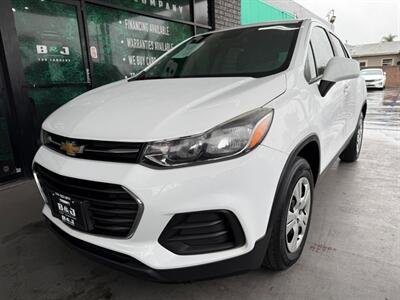 2017 Chevrolet Trax LS   - Photo 3 - Orange, CA 92868