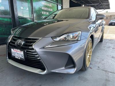 2018 Lexus IS 300   - Photo 3 - Orange, CA 92868