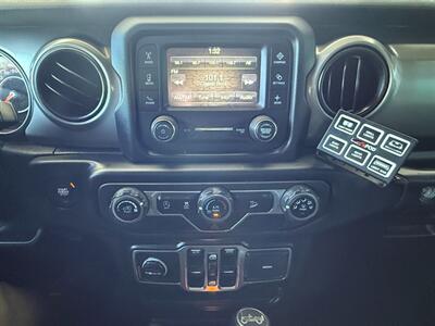 2018 Jeep Wrangler Unlimited Sport S   - Photo 37 - Orange, CA 92868