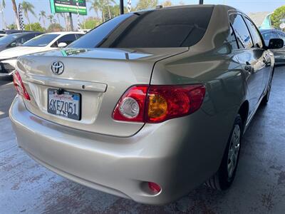 2010 Toyota Corolla LE   - Photo 10 - Orange, CA 92868