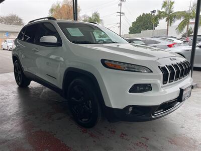 2018 Jeep Cherokee Latitude   - Photo 9 - Orange, CA 92868