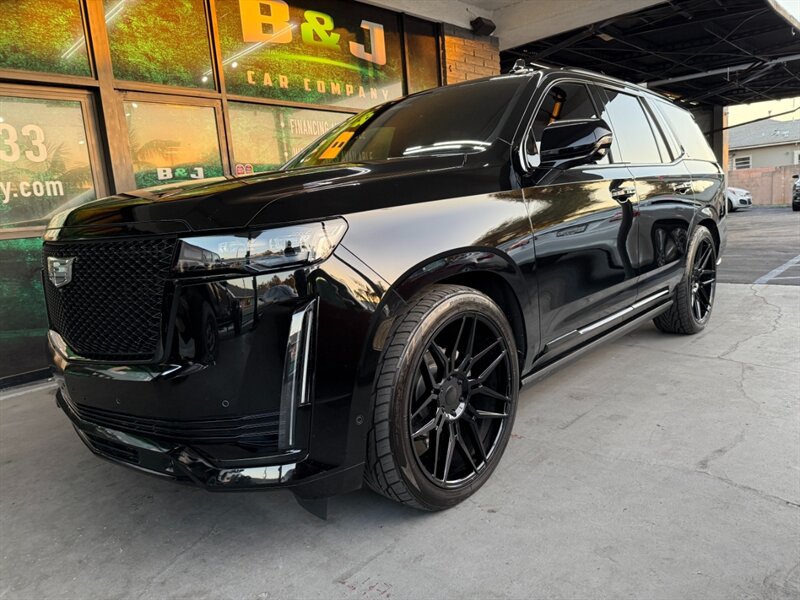 2023 Cadillac Escalade Sport Platinum   - Photo 1 - Orange, CA 92868