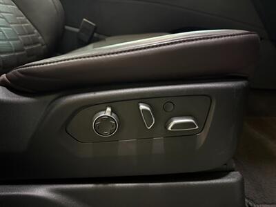 2023 Cadillac Escalade Sport Platinum   - Photo 33 - Orange, CA 92868