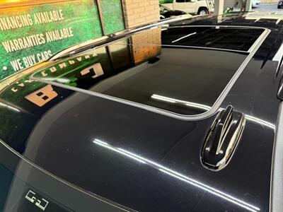 2023 Cadillac Escalade Sport Platinum   - Photo 16 - Orange, CA 92868