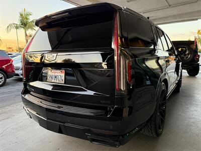 2023 Cadillac Escalade Sport Platinum   - Photo 11 - Orange, CA 92868