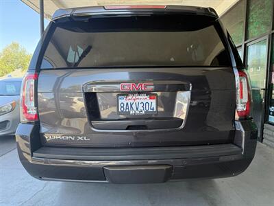 2018 GMC Yukon XL SLT - Photo 13 - Orange, CA 92868