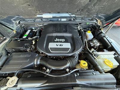 2017 Jeep Wrangler Unlimited Sahara   - Photo 37 - Orange, CA 92868