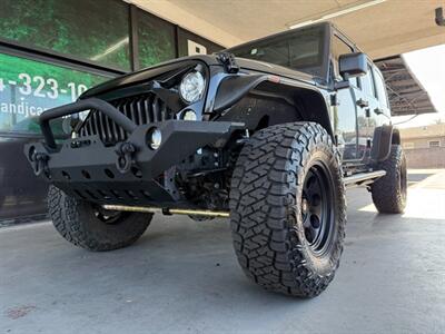2017 Jeep Wrangler Unlimited Sahara   - Photo 4 - Orange, CA 92868