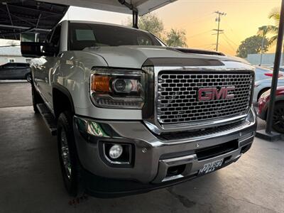 2017 GMC Sierra 2500HD SLT - Photo 9 - Orange, CA 92868