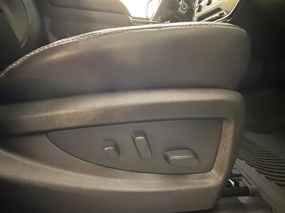 2017 GMC Sierra 2500HD SLT - Photo 33 - Orange, CA 92868