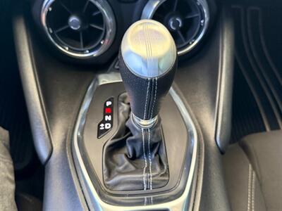 2019 Chevrolet Camaro SS - Photo 31 - Orange, CA 92868