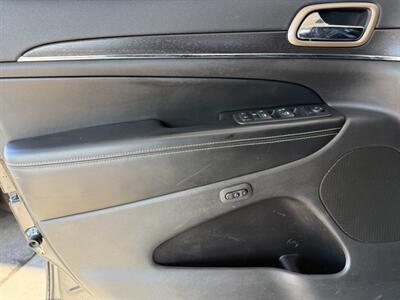 2015 Jeep Grand Cherokee Limited   - Photo 22 - Orange, CA 92868