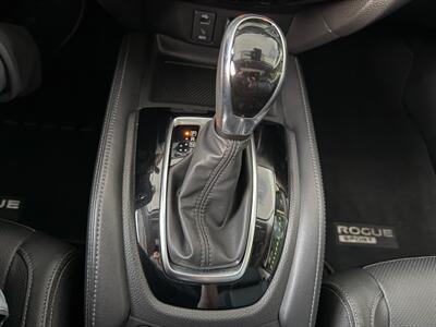 2018 Nissan Rogue Sport SL   - Photo 38 - Orange, CA 92868
