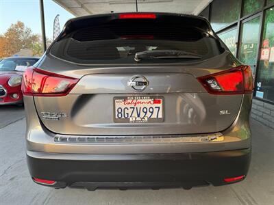 2018 Nissan Rogue Sport SL   - Photo 14 - Orange, CA 92868