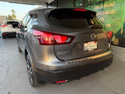 2018 Nissan Rogue Sport SL   - Photo 7 - Orange, CA 92868