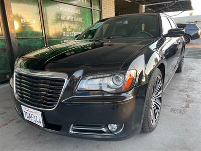 2013 Chrysler 300 S   - Photo 3 - Orange, CA 92868