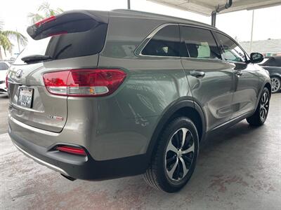 2016 Kia Sorento EX   - Photo 10 - Orange, CA 92868