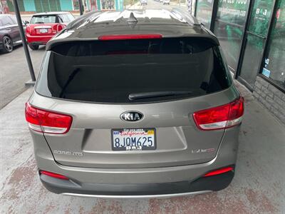 2016 Kia Sorento EX   - Photo 15 - Orange, CA 92868