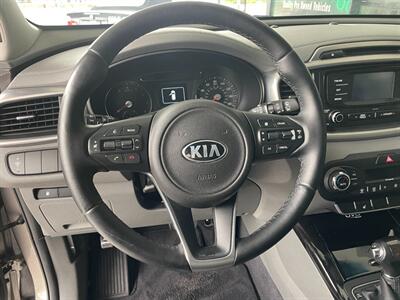 2016 Kia Sorento EX   - Photo 21 - Orange, CA 92868