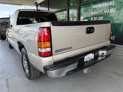 2005 GMC Sierra 1500 SLE   - Photo 6 - Orange, CA 92868
