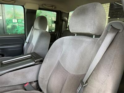 2005 GMC Sierra 1500 SLE   - Photo 18 - Orange, CA 92868