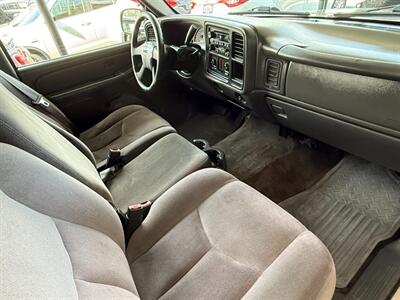 2005 GMC Sierra 1500 SLE   - Photo 26 - Orange, CA 92868