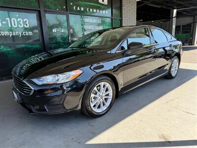2020 Ford Fusion SE   - Photo 1 - Orange, CA 92868