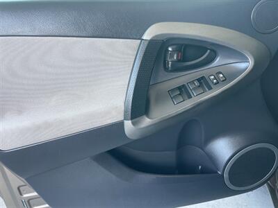 2011 Toyota RAV4   - Photo 25 - Orange, CA 92868