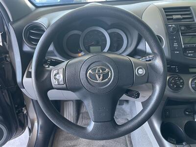 2011 Toyota RAV4   - Photo 21 - Orange, CA 92868