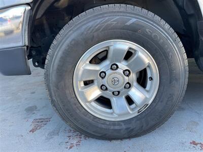 1998 Toyota 4Runner SR5   - Photo 32 - Orange, CA 92868