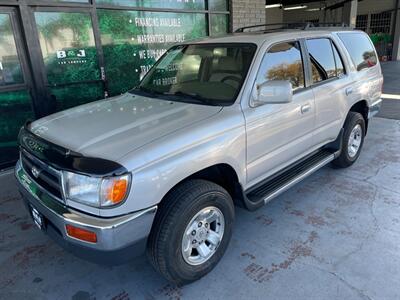 1998 Toyota 4Runner SR5   - Photo 2 - Orange, CA 92868