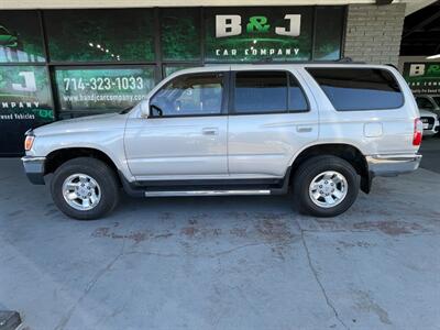 1998 Toyota 4Runner SR5   - Photo 5 - Orange, CA 92868