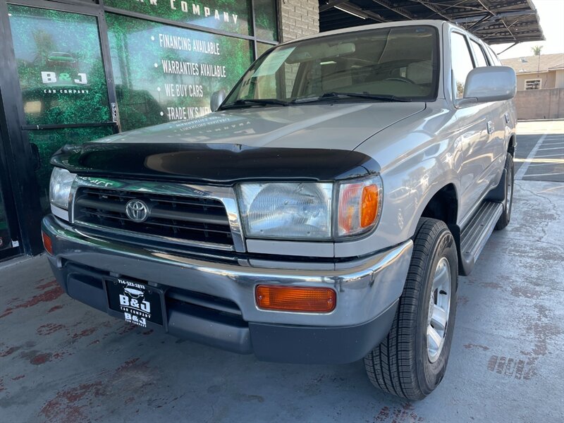 1998 Toyota 4Runner SR5 V6 photo 3