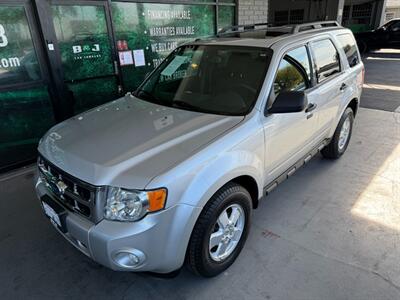 2010 Ford Escape XLT   - Photo 2 - Orange, CA 92868