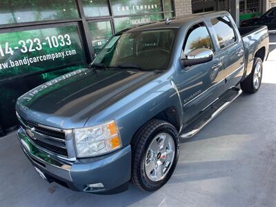 2011 Chevrolet Silverado 1500 LT   - Photo 2 - Orange, CA 92868