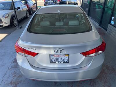 2012 Hyundai ELANTRA GLS   - Photo 15 - Orange, CA 92868