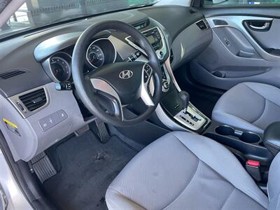 2012 Hyundai ELANTRA GLS   - Photo 16 - Orange, CA 92868