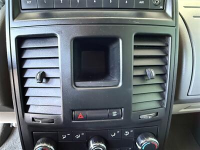 2008 Dodge Grand Caravan SE - Photo 31 - Orange, CA 92868