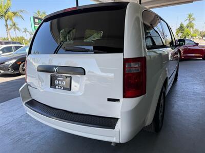 2008 Dodge Grand Caravan SE - Photo 10 - Orange, CA 92868