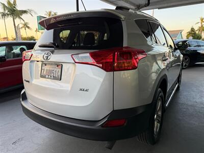 2015 Toyota RAV4 XLE - Photo 10 - Orange, CA 92868