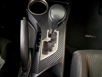 2015 Toyota RAV4 XLE - Photo 32 - Orange, CA 92868