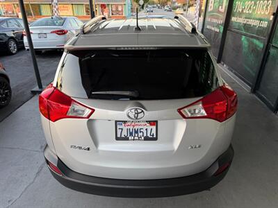 2015 Toyota RAV4 XLE - Photo 14 - Orange, CA 92868