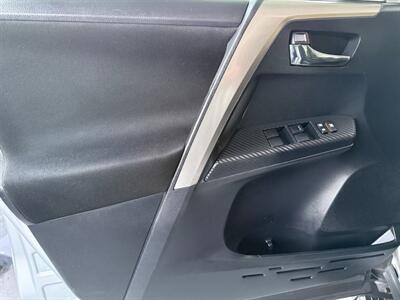 2015 Toyota RAV4 XLE - Photo 23 - Orange, CA 92868
