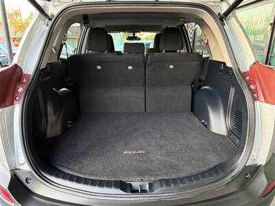 2015 Toyota RAV4 XLE - Photo 33 - Orange, CA 92868
