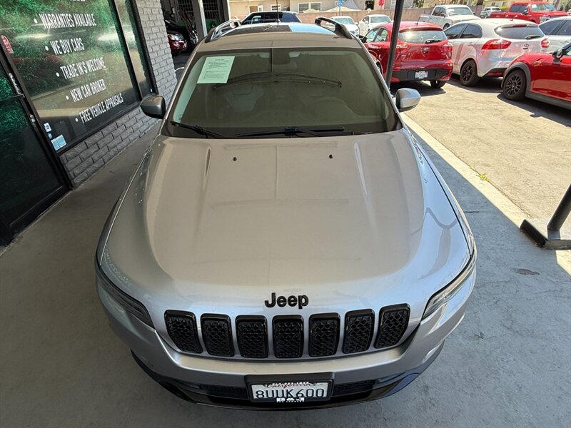 2020 Jeep Cherokee Altitude photo 12