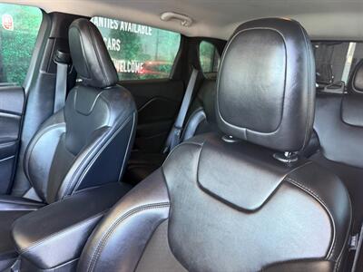 2020 Jeep Cherokee Altitude   - Photo 18 - Orange, CA 92868