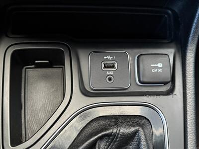 2020 Jeep Cherokee Altitude   - Photo 33 - Orange, CA 92868